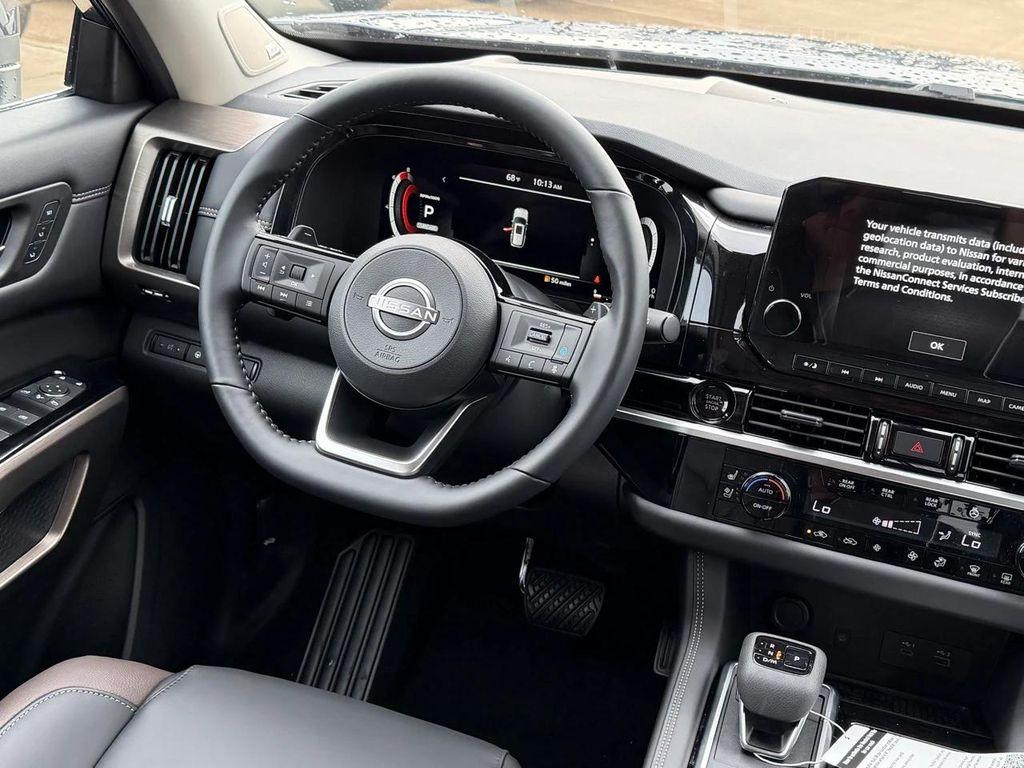 new 2025 Nissan Pathfinder car, priced at $39,299