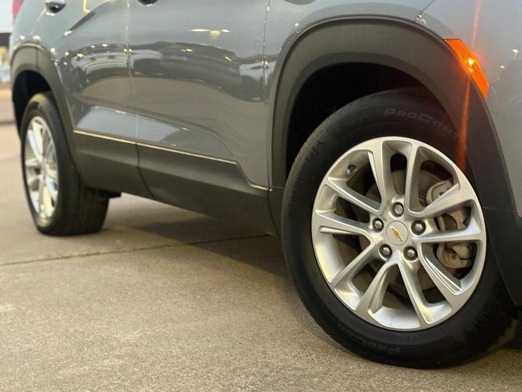 used 2024 Chevrolet TrailBlazer car, priced at $16,999