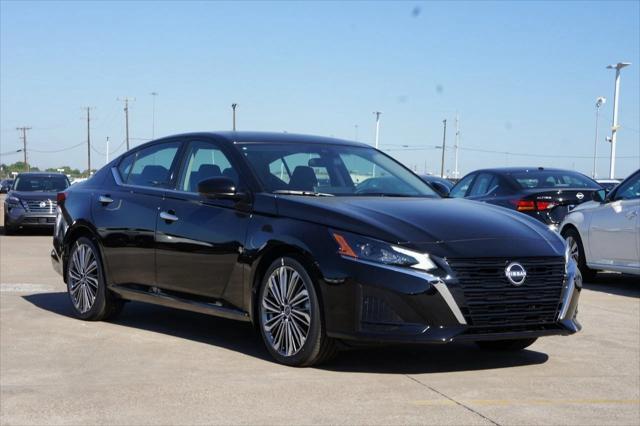 new 2025 Nissan Altima car, priced at $32,303