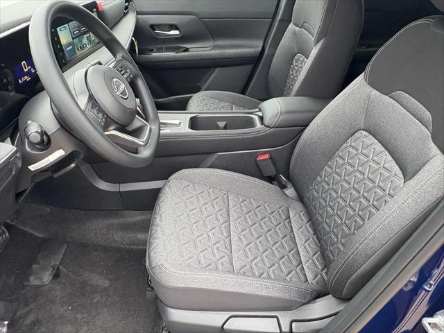 new 2025 Nissan Kicks car, priced at $27,593