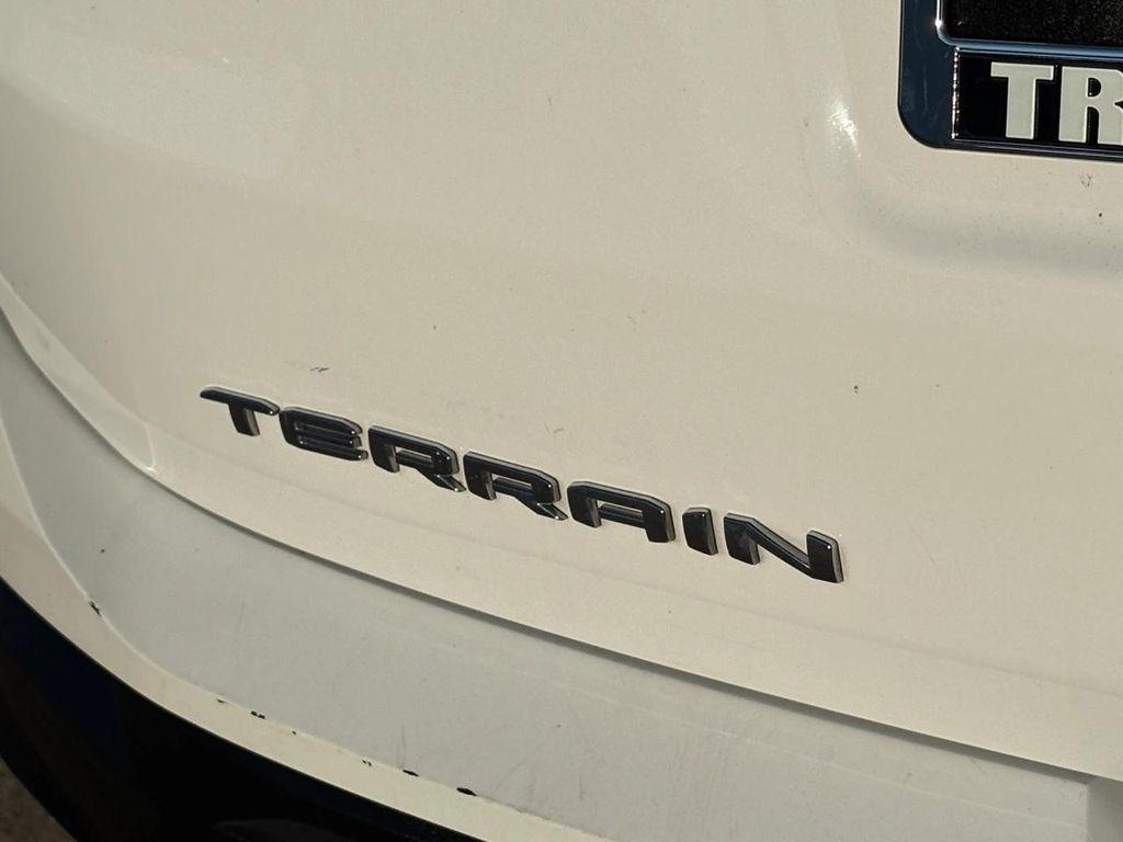 used 2024 GMC Terrain car, priced at $19,987