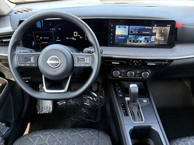 new 2025 Nissan Kicks car, priced at $25,684