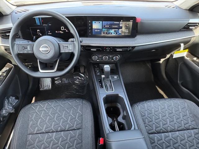 new 2025 Nissan Kicks car, priced at $25,684