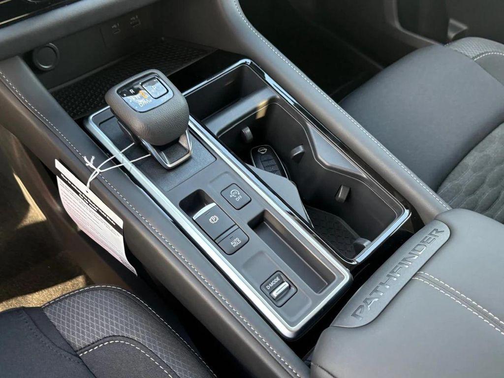 new 2025 Nissan Pathfinder car, priced at $36,795