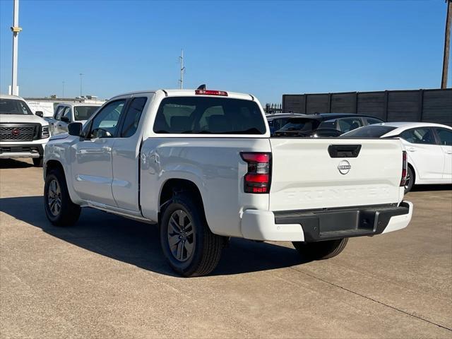 new 2025 Nissan Frontier car, priced at $34,336