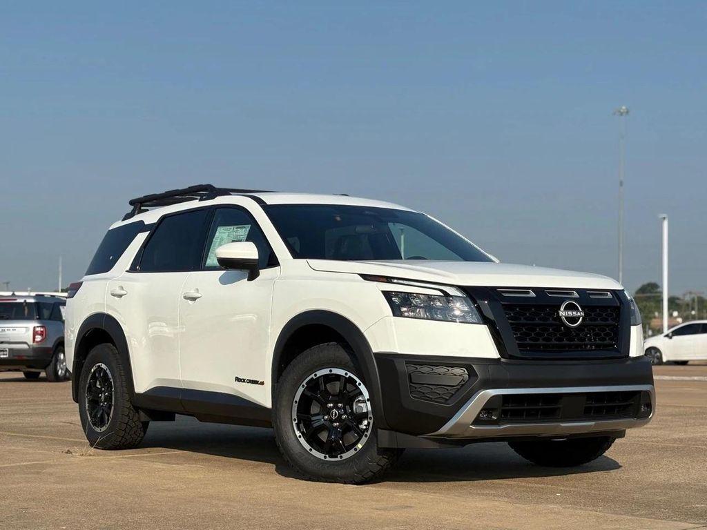 new 2025 Nissan Pathfinder car, priced at $35,085