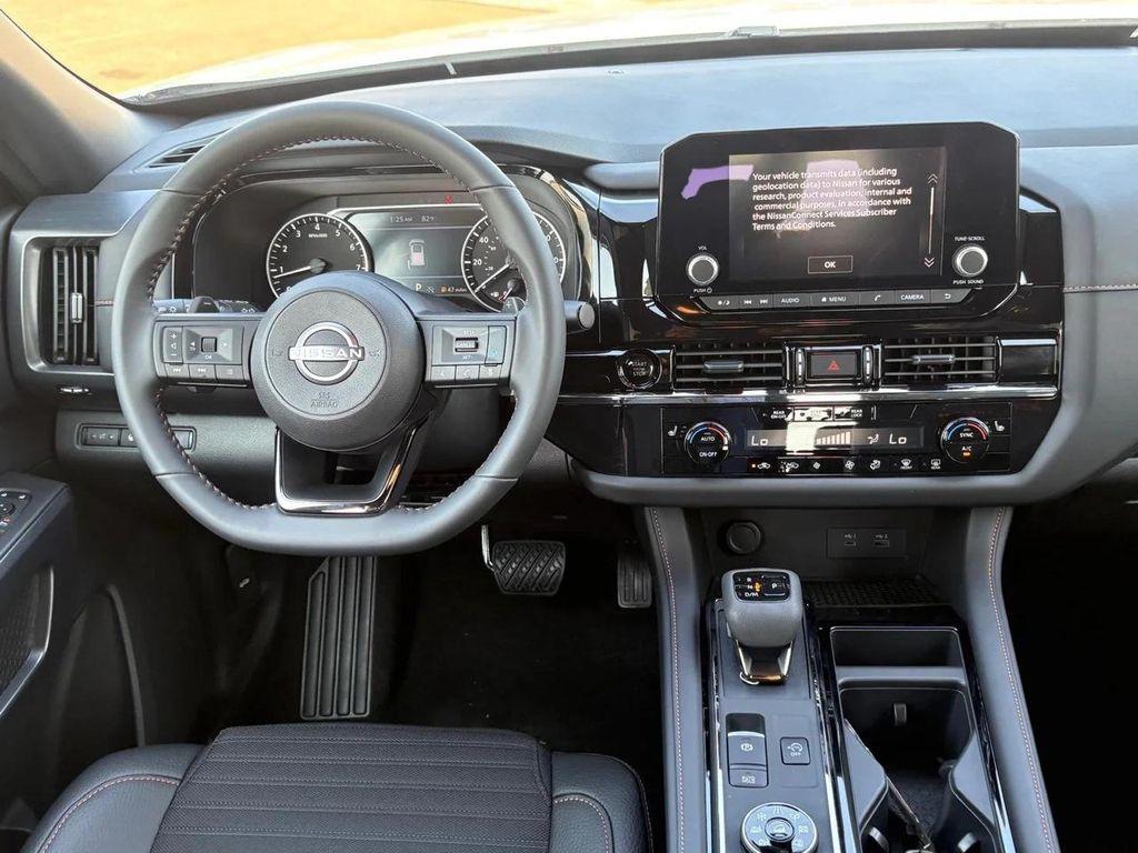 new 2025 Nissan Pathfinder car, priced at $35,085