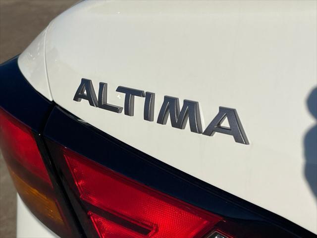 new 2025 Nissan Altima car, priced at $25,301