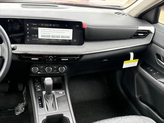 new 2025 Nissan Kicks car, priced at $28,301