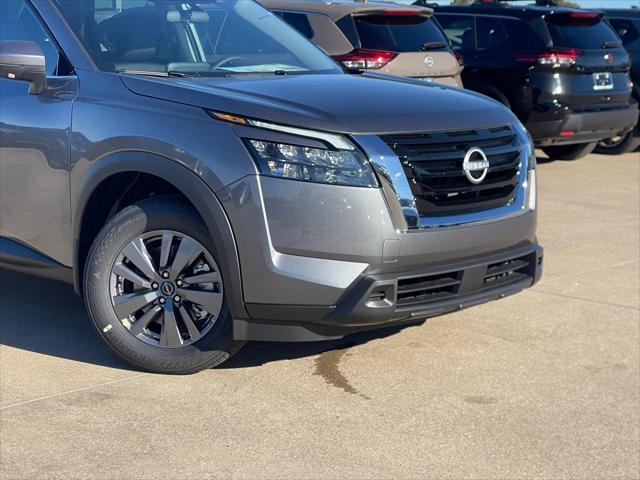 new 2025 Nissan Pathfinder car, priced at $38,437