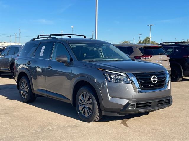 new 2025 Nissan Pathfinder car, priced at $38,437