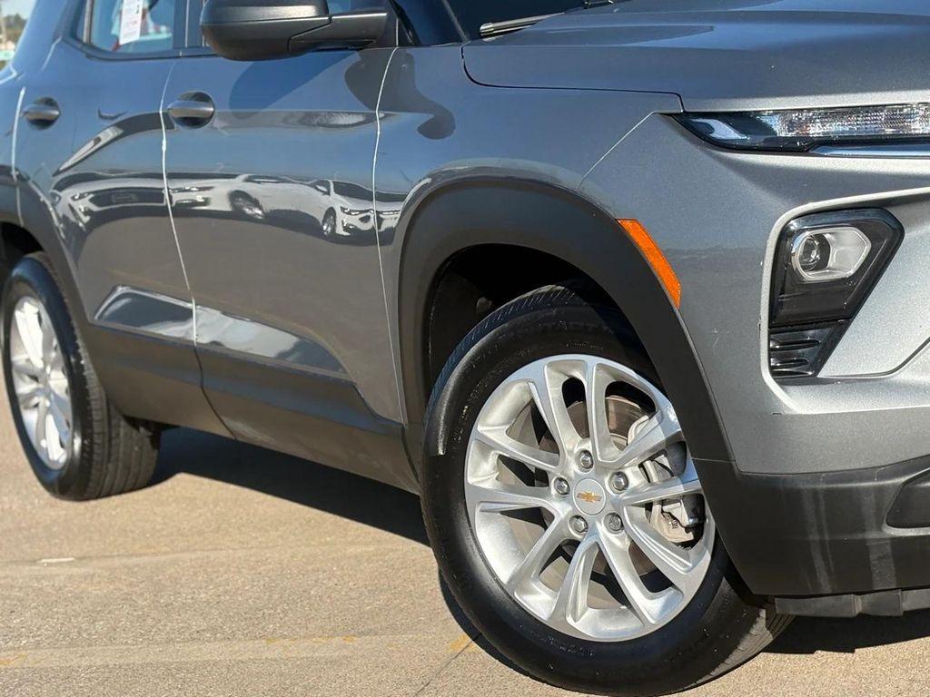 used 2024 Chevrolet TrailBlazer car, priced at $20,648