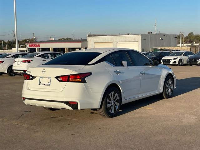 new 2025 Nissan Altima car, priced at $25,301