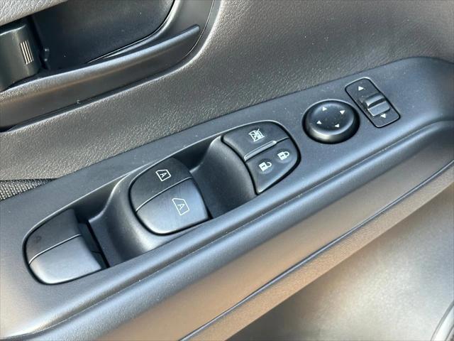 new 2025 Nissan Kicks car, priced at $24,107