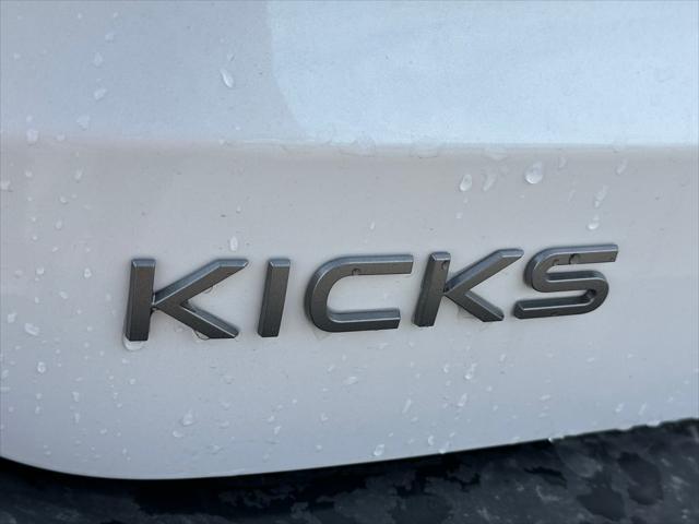 new 2025 Nissan Kicks car, priced at $29,321