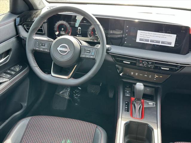 new 2025 Nissan Kicks car, priced at $29,321
