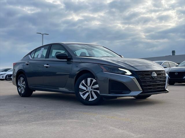 new 2025 Nissan Altima car, priced at $25,301