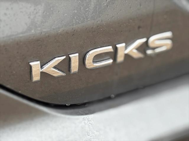 new 2025 Nissan Kicks car, priced at $22,857