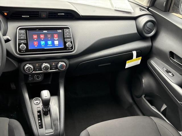 new 2025 Nissan Kicks car, priced at $22,857