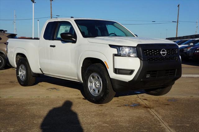 new 2025 Nissan Frontier car, priced at $31,336