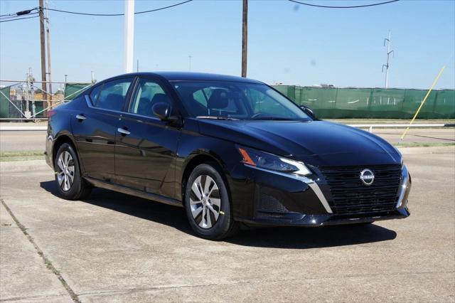 new 2025 Nissan Altima car, priced at $25,301