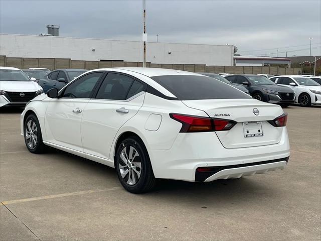 new 2025 Nissan Altima car, priced at $25,301