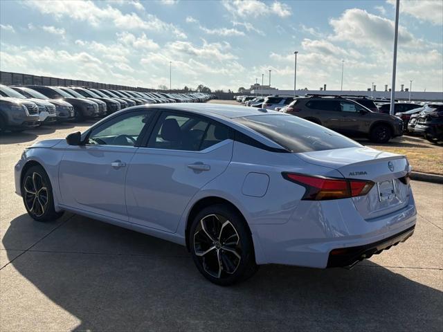 new 2025 Nissan Altima car, priced at $29,552