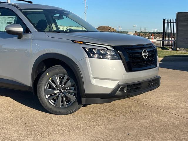 new 2025 Nissan Pathfinder car, priced at $40,439