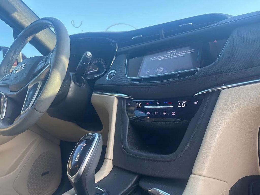 used 2017 Cadillac XT5 car, priced at $18,372