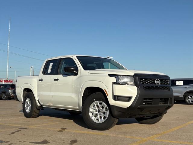 new 2025 Nissan Frontier car, priced at $31,339
