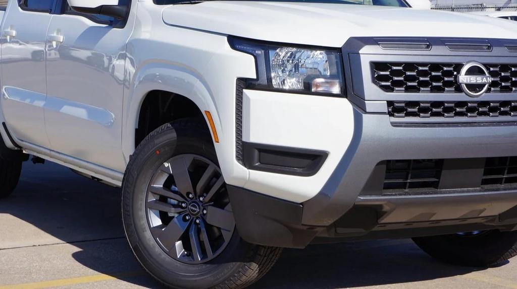 new 2025 Nissan Frontier car, priced at $31,180