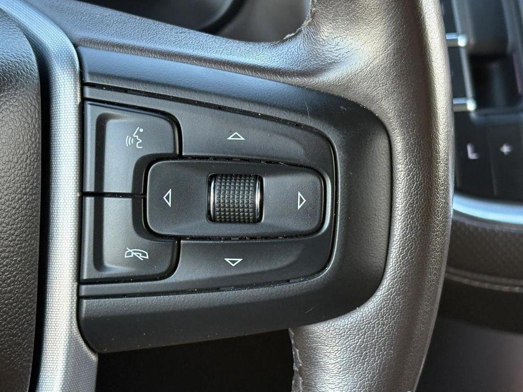 used 2023 GMC Yukon car, priced at $39,995