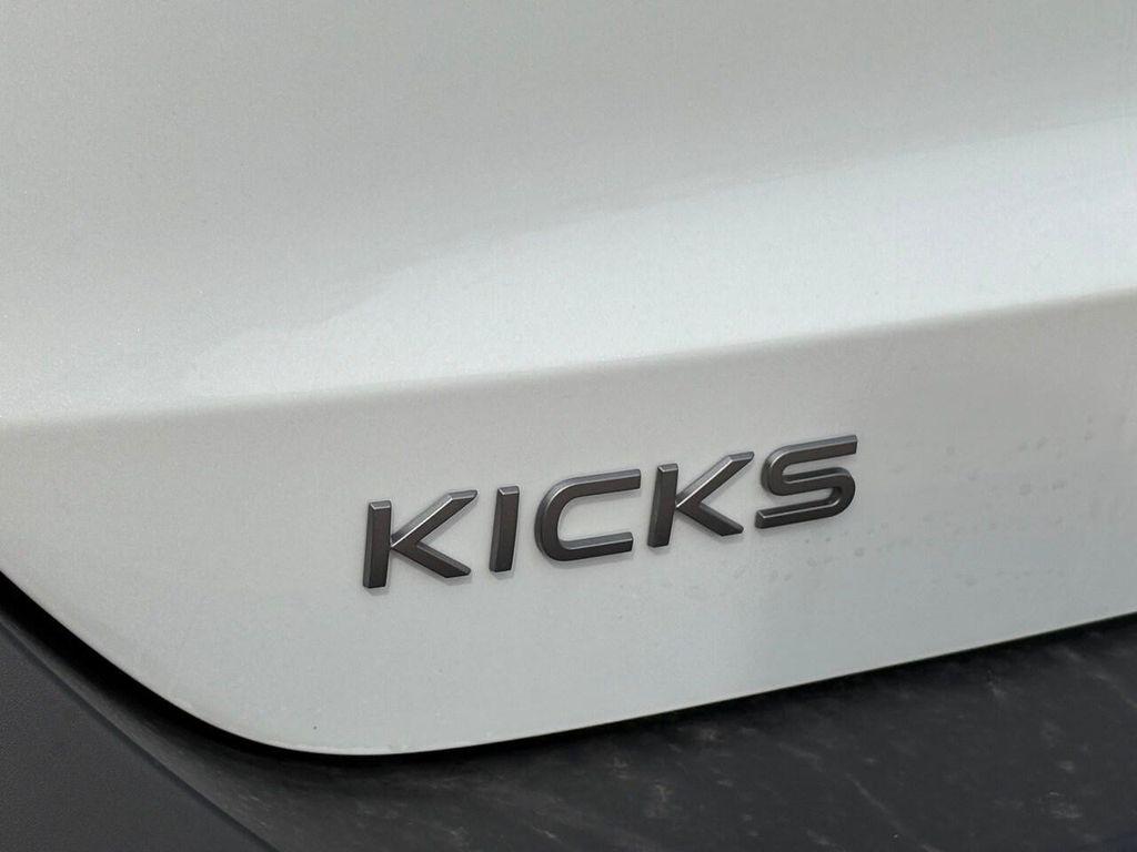 new 2025 Nissan Kicks car, priced at $25,192