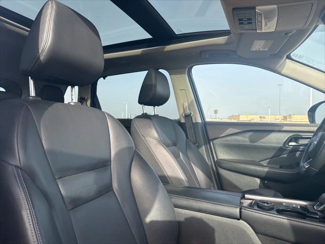 used 2023 Nissan Rogue car, priced at $23,925
