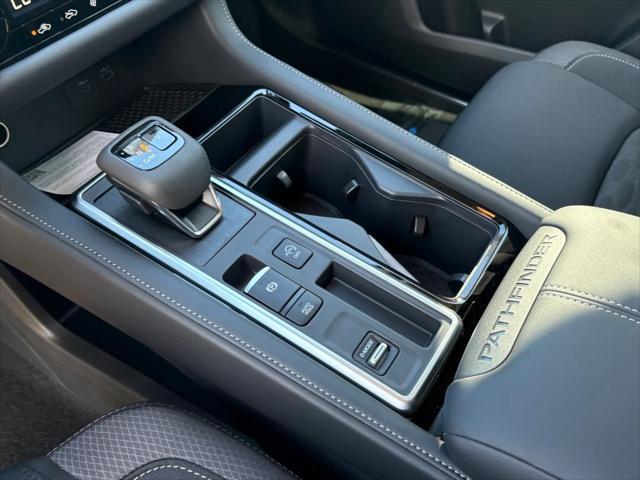 new 2025 Nissan Pathfinder car, priced at $35,922