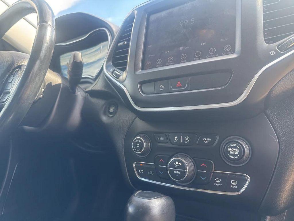 used 2019 Jeep Cherokee car, priced at $15,998