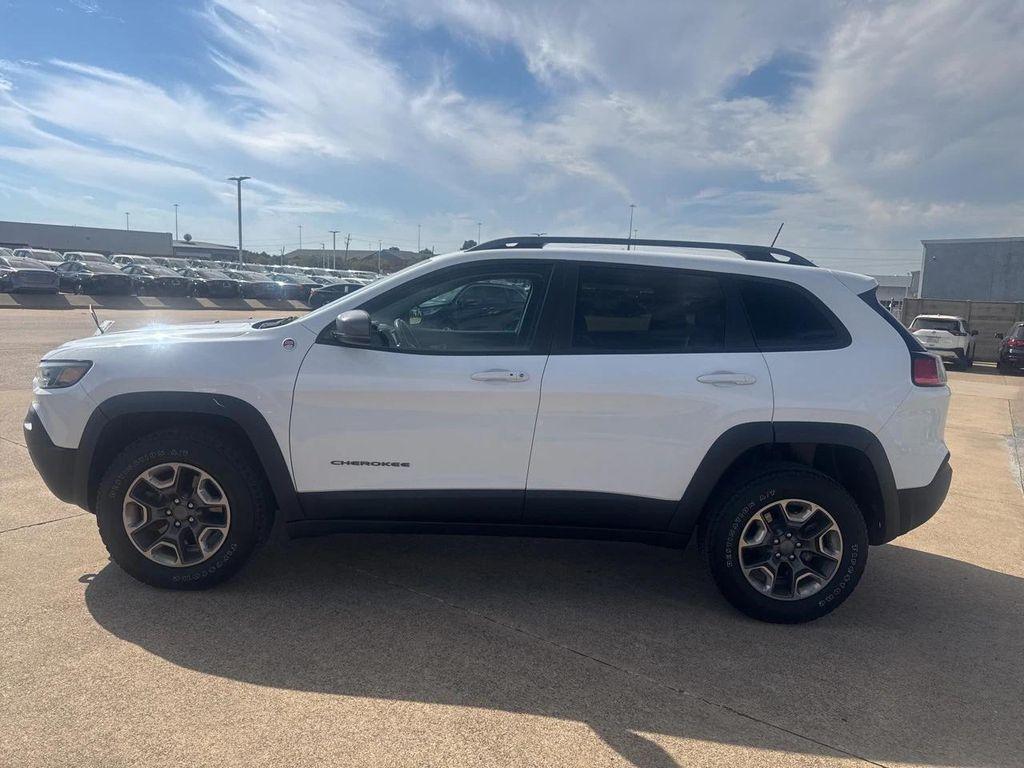 used 2019 Jeep Cherokee car, priced at $15,998