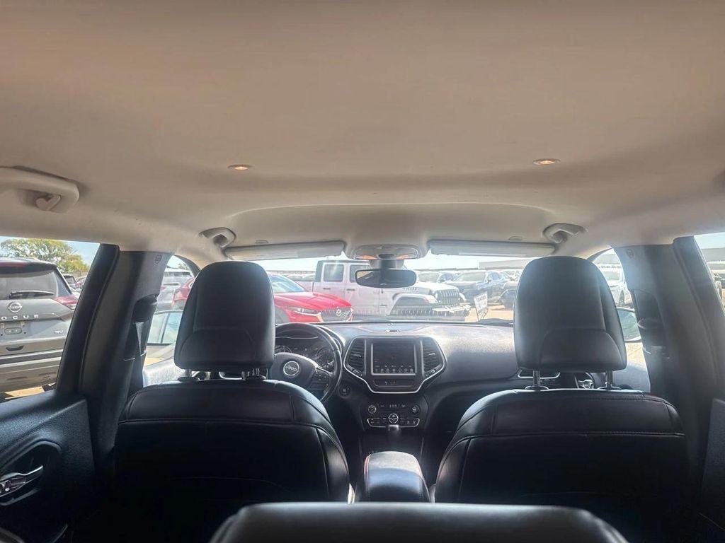 used 2019 Jeep Cherokee car, priced at $15,998
