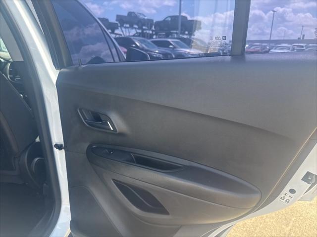used 2021 Chevrolet Trax car, priced at $16,189