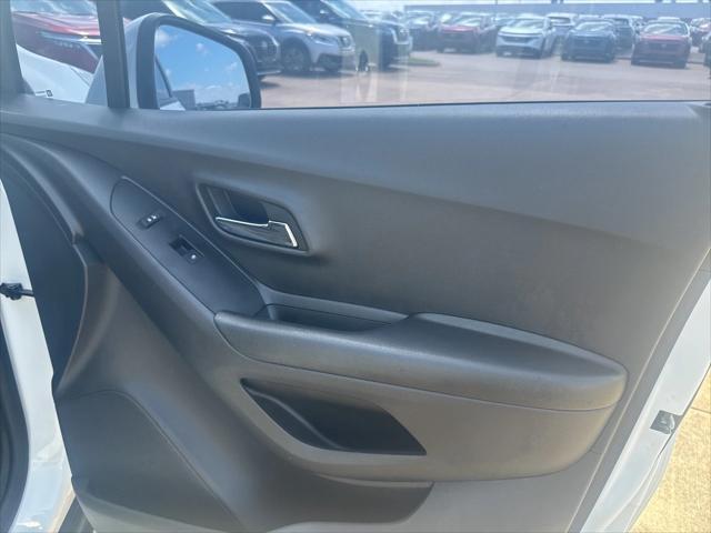 used 2021 Chevrolet Trax car, priced at $16,189