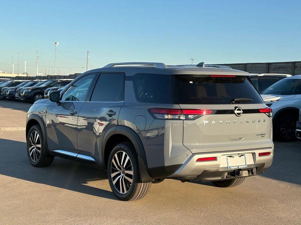 new 2025 Nissan Pathfinder car, priced at $41,118