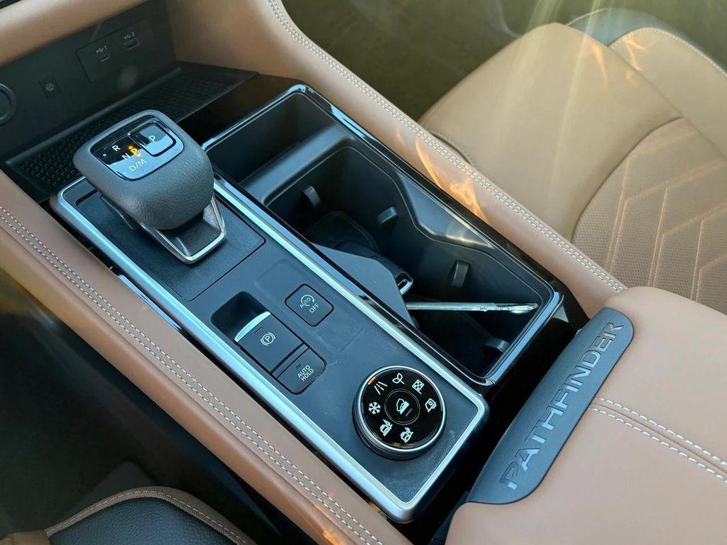 new 2025 Nissan Pathfinder car, priced at $41,118