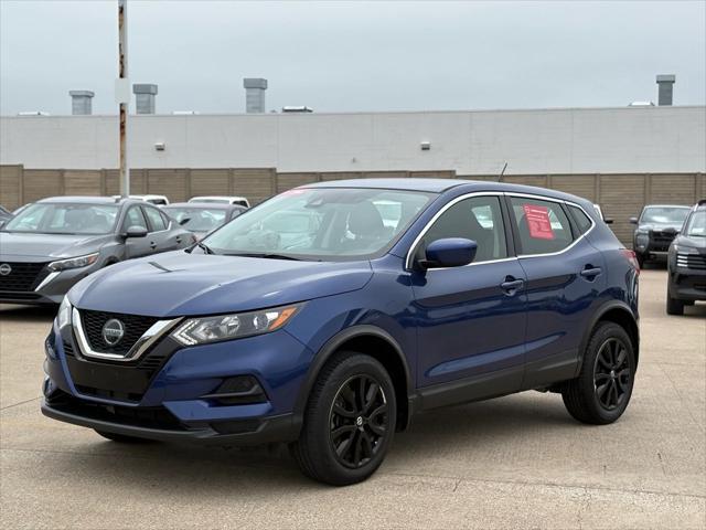 used 2020 Nissan Rogue Sport car, priced at $16,999