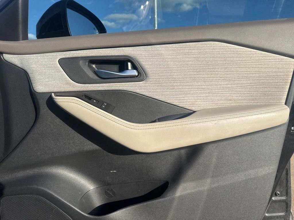 used 2023 Nissan Rogue car, priced at $17,816