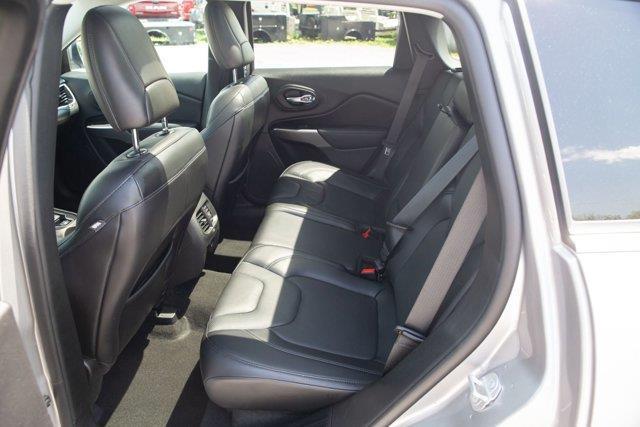 used 2021 Jeep Cherokee car, priced at $23,499