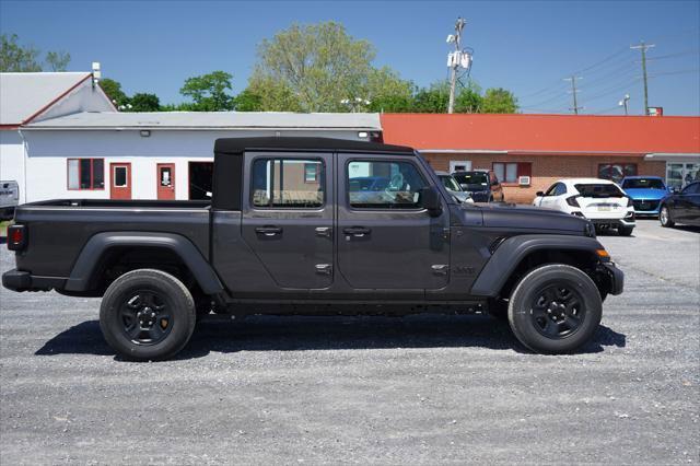 new 2024 Jeep Gladiator car, priced at $37,039