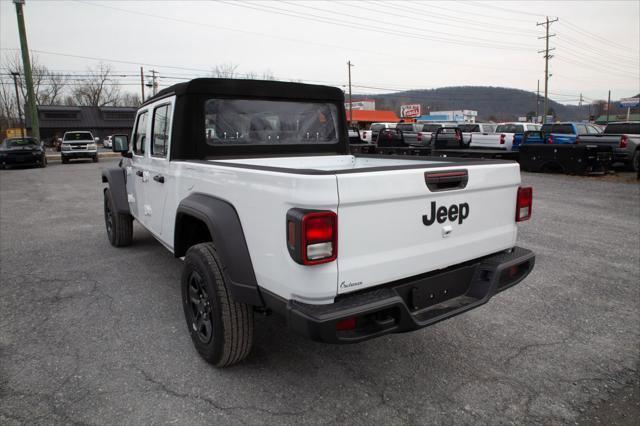 new 2024 Jeep Gladiator car, priced at $37,577