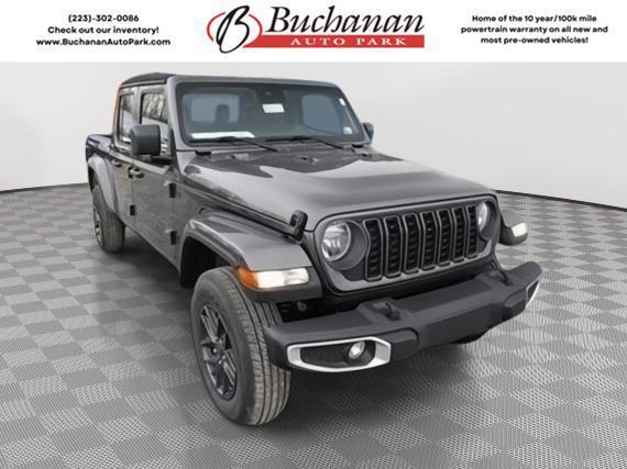 new 2024 Jeep Gladiator car, priced at $39,322