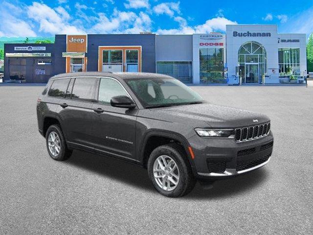 new 2024 Jeep Grand Cherokee L car, priced at $38,582