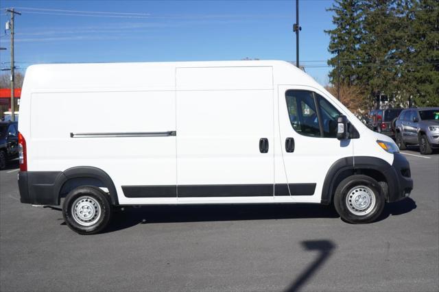 new 2025 Ram ProMaster 3500 car, priced at $47,930